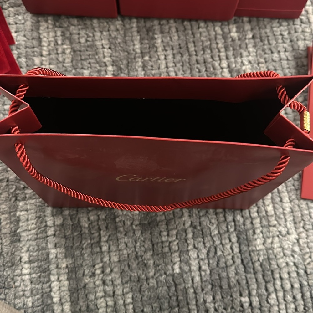 Cartier shopping bag - Picture 3 of 5